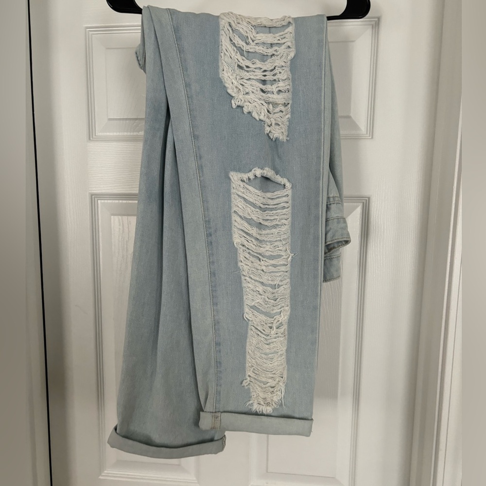 Light wash jeans